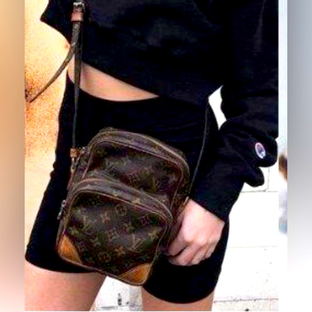 Authentic LOUIS VUITTON AMAZON CROSS BODY SHOULDER BAG MONOGRAM - Picture 1 of 13